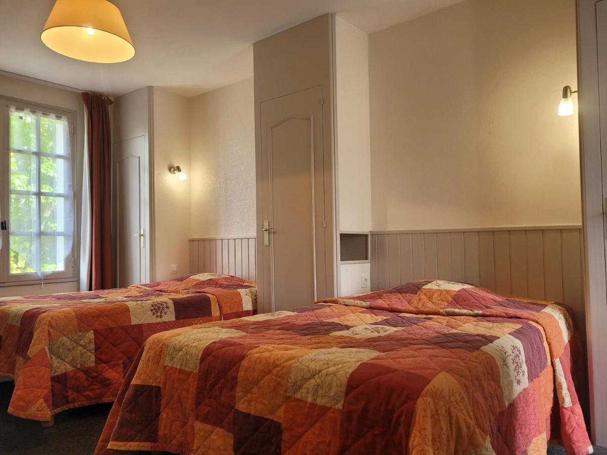 Hotel Des Biches Nuaillé Exteriör bild