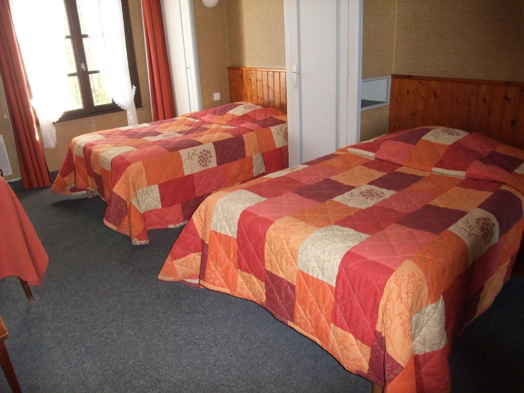Hotel Des Biches Nuaillé Rum bild